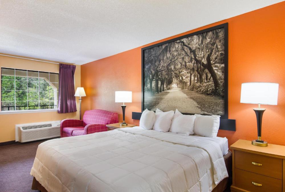 King Room - Smoking  interior